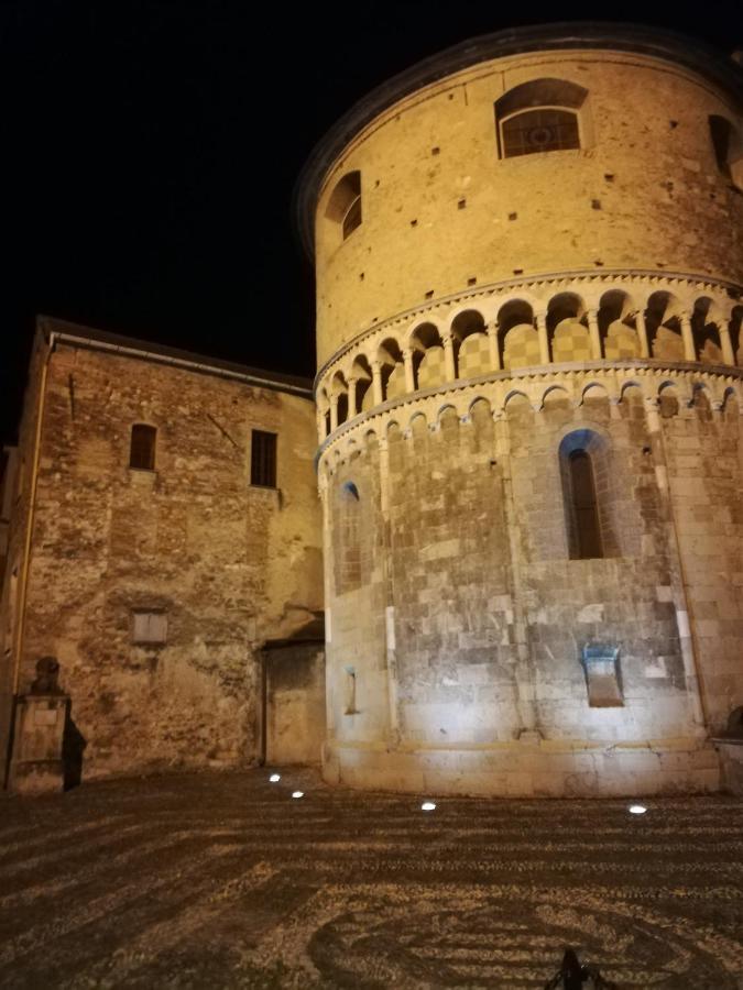 B&B Sotto Le Torri アルベンガ エクステリア 写真